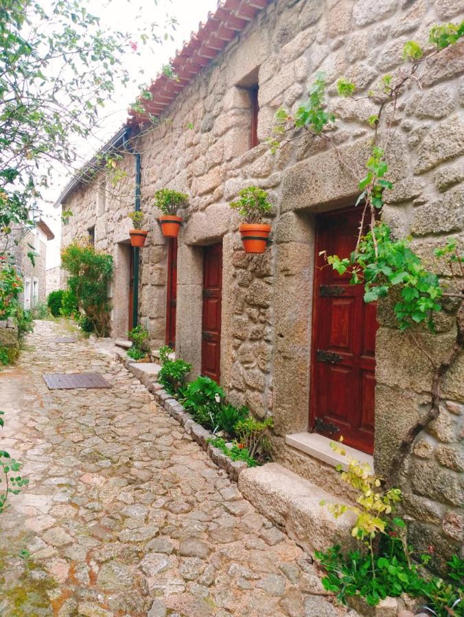 Вилла Casa Dos Sequeiras Монсанту Экстерьер фото